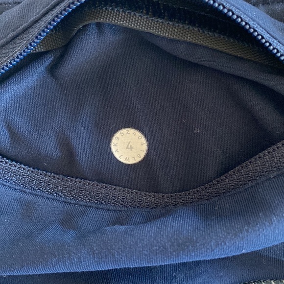 Lululemon Speed up short size 4 - Picture 4 of 4